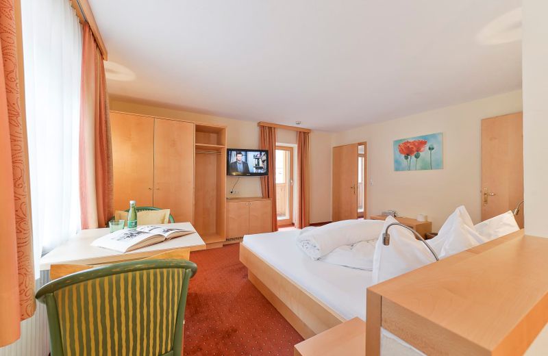 Das alpine Lifestyle Berghotel Madlener