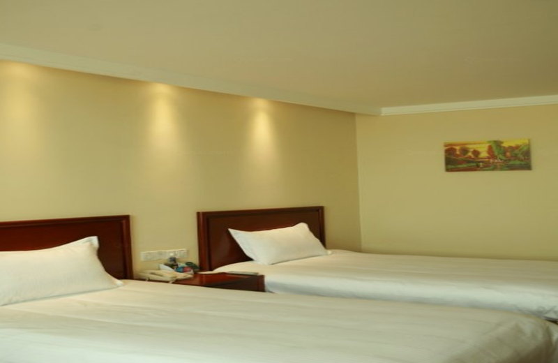 GreenTree Inn Henan Puyang Jingkai Avenue Wuyi Road Business Hotel