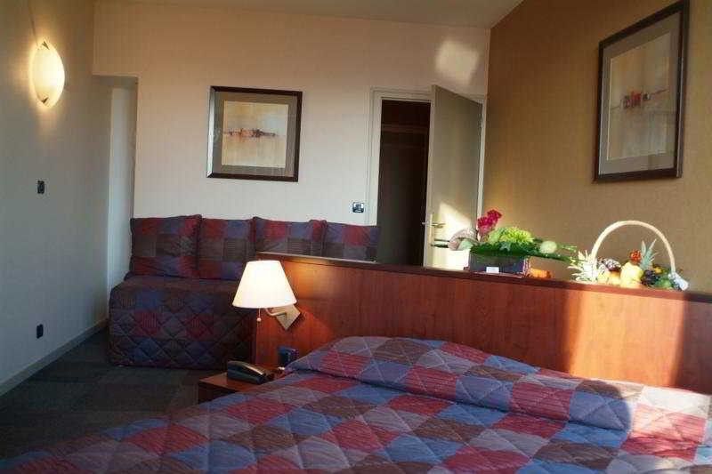 MERCURE RELAIS DE LA TOUR