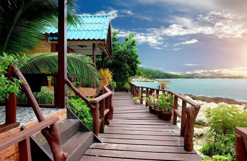 Tongta Phaview Resort