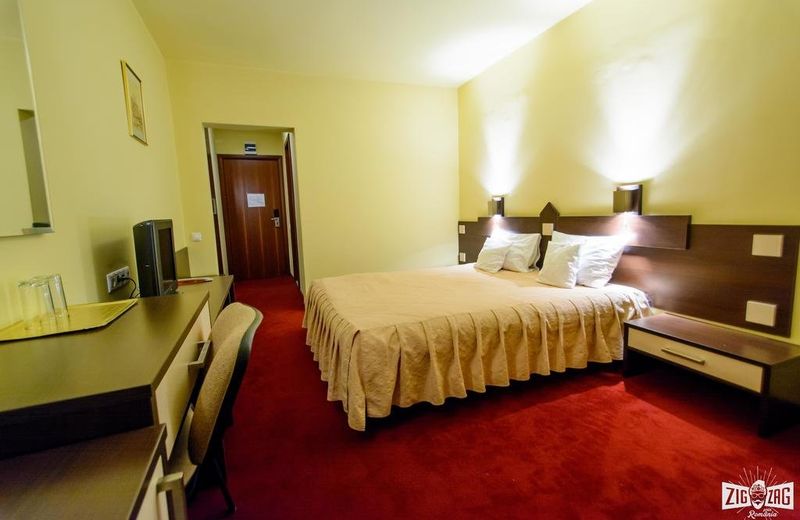 HOTEL POROLISSUM