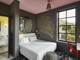 Hotel Image 2