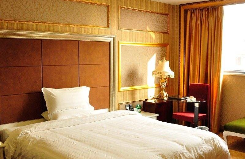 Zhuhai Xinhao City Hotel