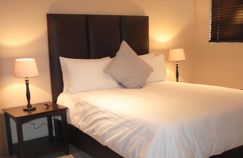 6 on Morris Guest Lodge