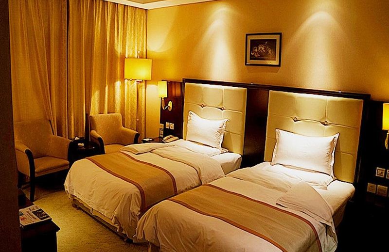 Caiyuan Plaza Hotel