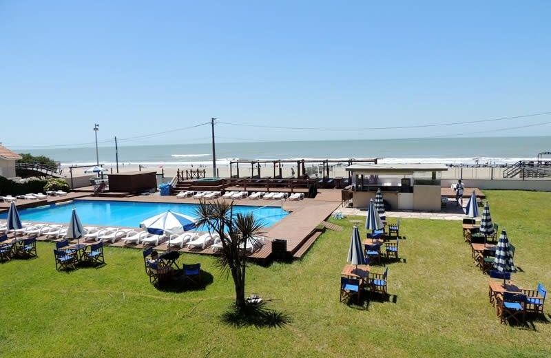 Hotel Tejas Rojas