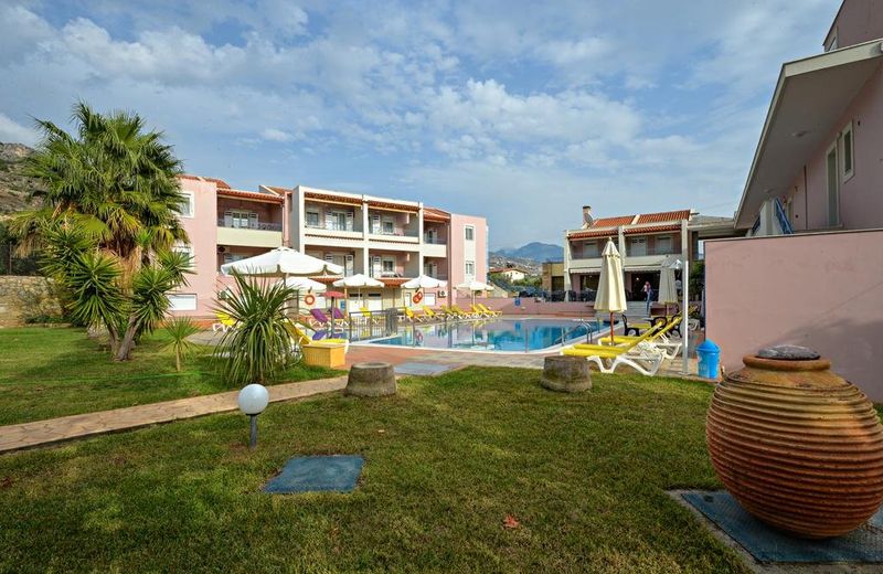 Hotel-apartment Aiolos
