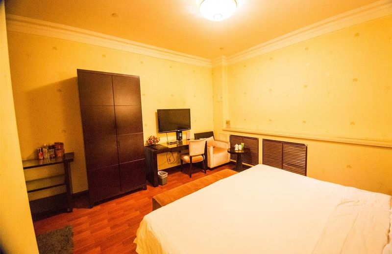 Dalian Guohua Holiday Inn