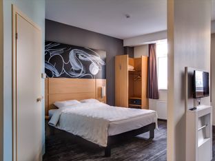 Hotel Image 1