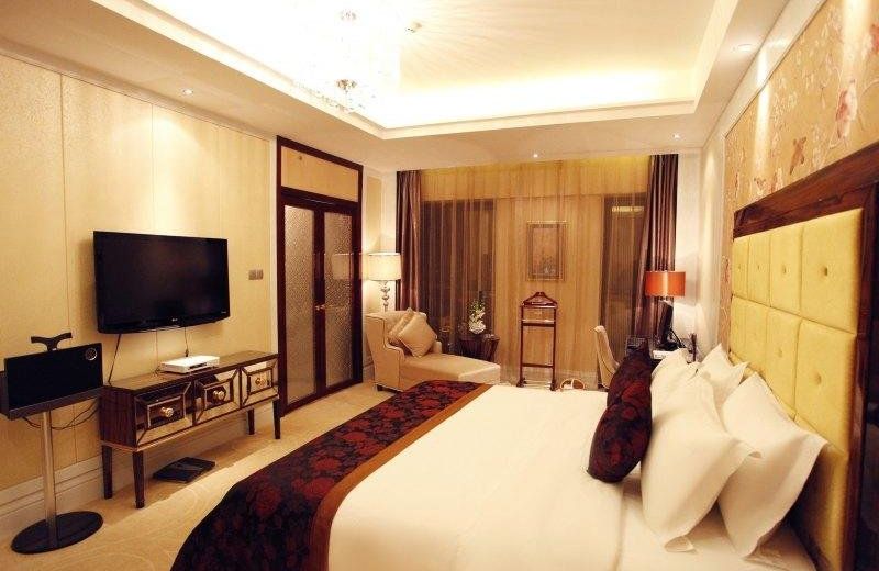 Fortune International Hotel