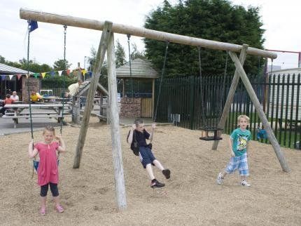 Outdoor Pictures 12