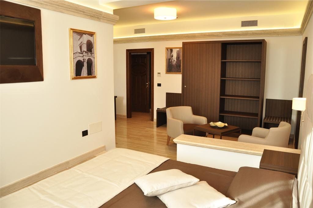 BHB Hotel