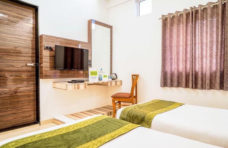 Treebo Trend Hotel Shiva's