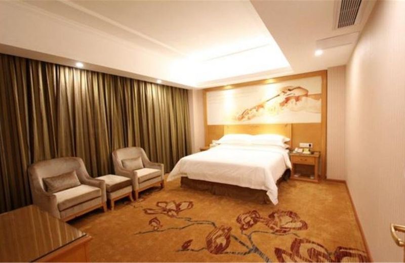 Vienna Hotel Foshan Jihua Road