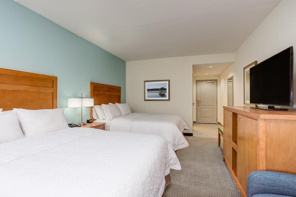 Hampton Inn & Suites Manchester, TN