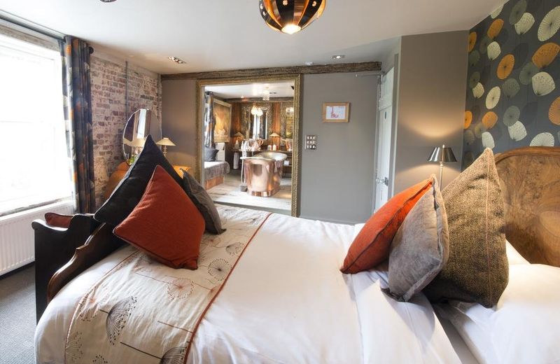 The Five Bells Inn