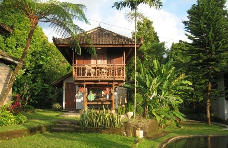 Puri Lumbung Cottages
