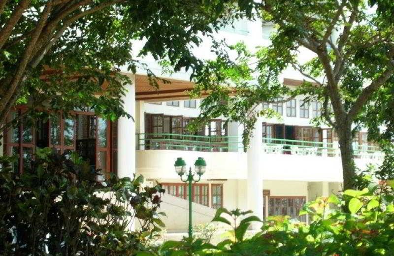 Khanom Golden Beach Hotel