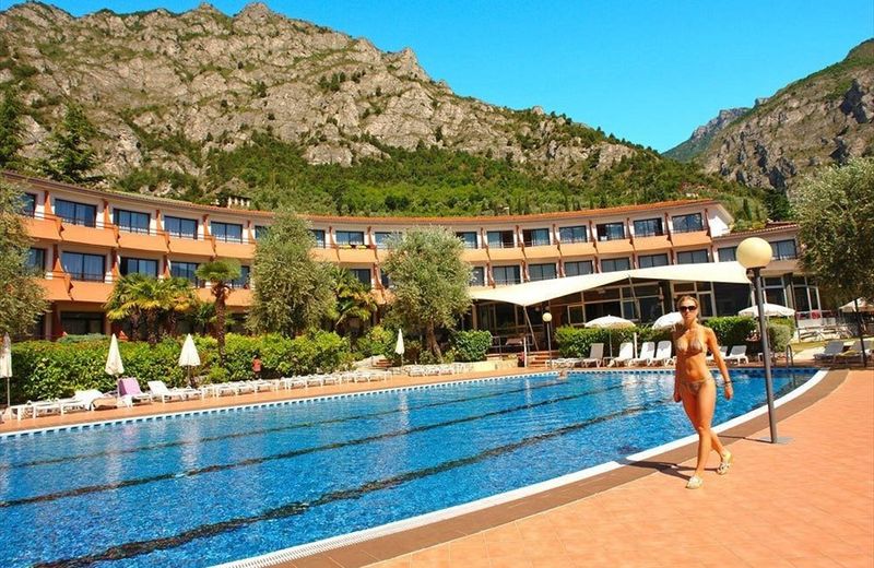 Hotel Saturno - Montagnoli Group