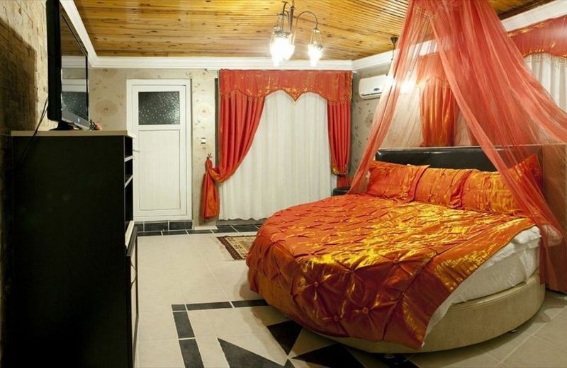 Melrose House Hotel