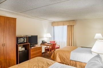 HOLIDAY INN EAU CLAIRE-CAMPUS AREA/I-94