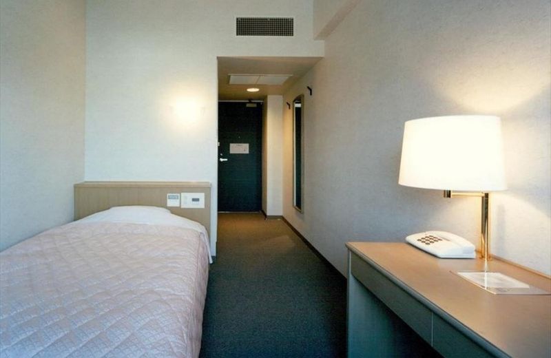 Kudamatsu Station Hotel