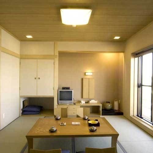 Hotel Ayase