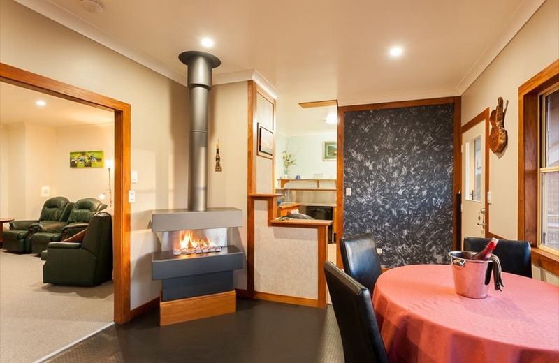 Artisan Spa Views 5 bedrooms 4 bathrooms