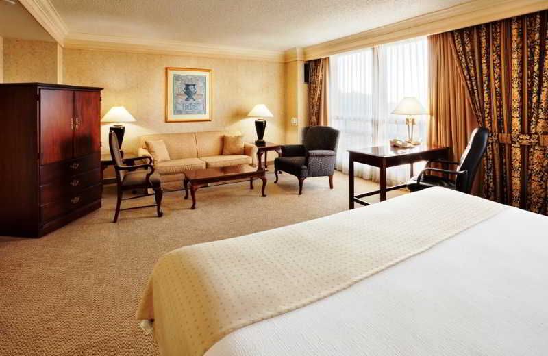 Holiday Inn Hotel & Suites OTTAWA-DOWNTOWN