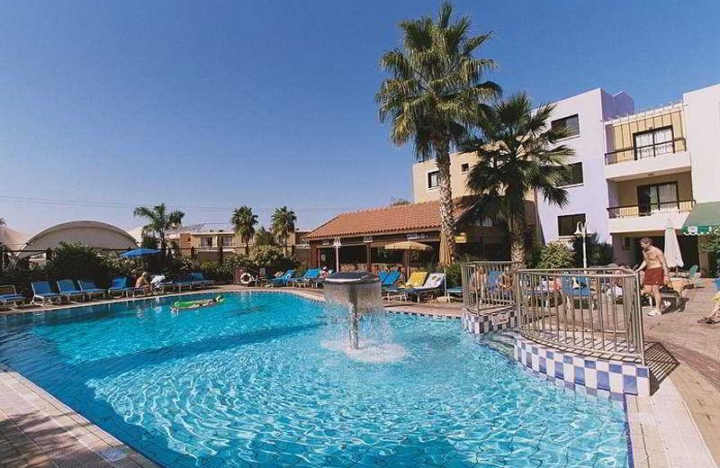 Senator Hotel Apartments - Adults Only
