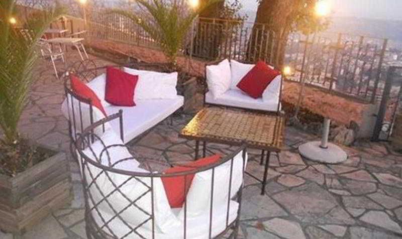 Outdoor Pictures 17