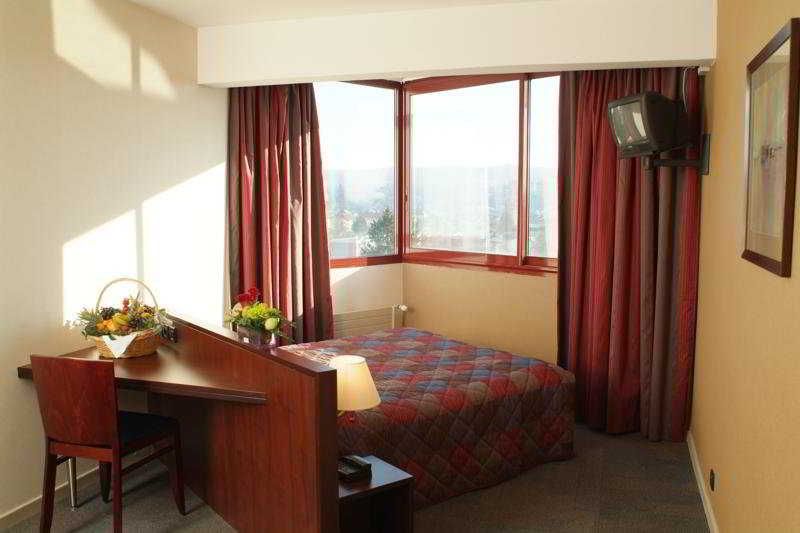 MERCURE RELAIS DE LA TOUR