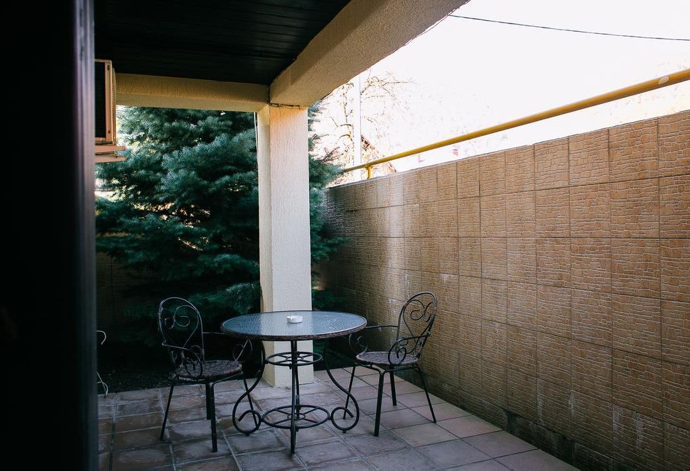 Outdoor Pictures 22