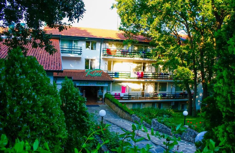 Kini Park Hotel All Inclusive & Free Parking