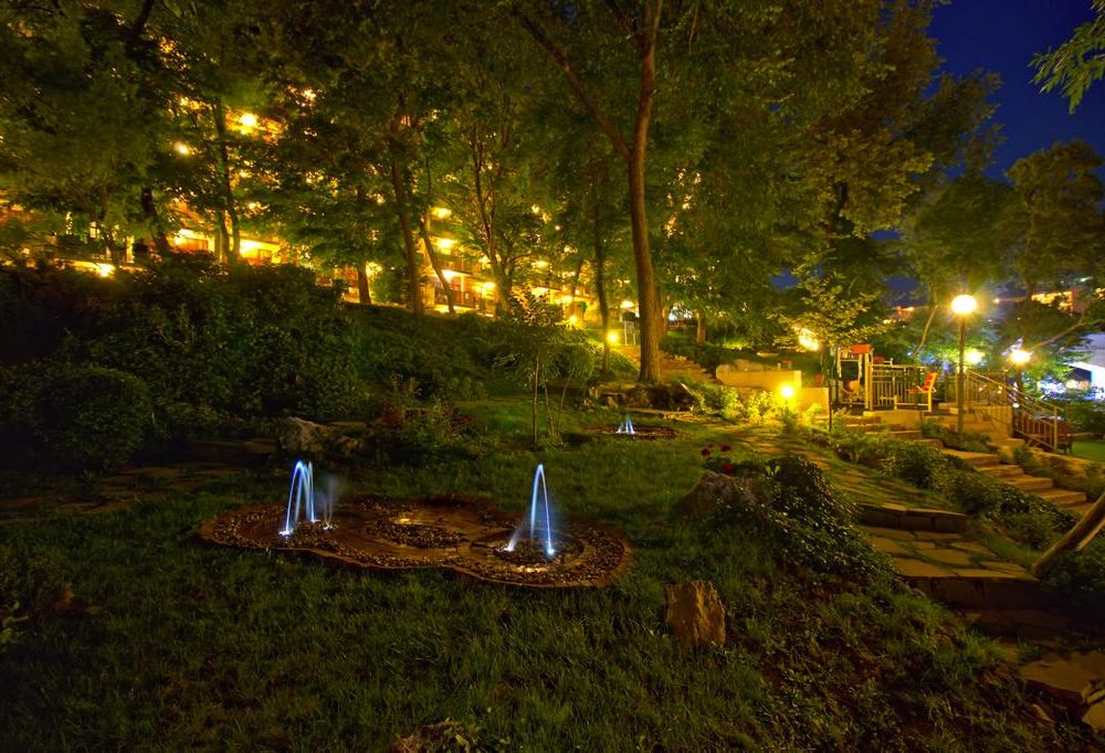 Outdoor Pictures 24