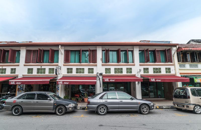 MIL The Boutique Residence