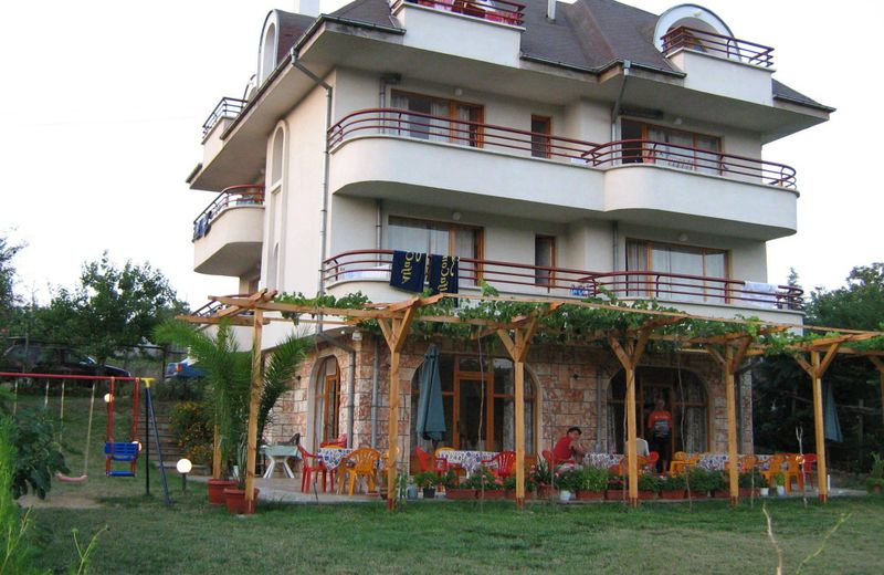 Villa Victoria