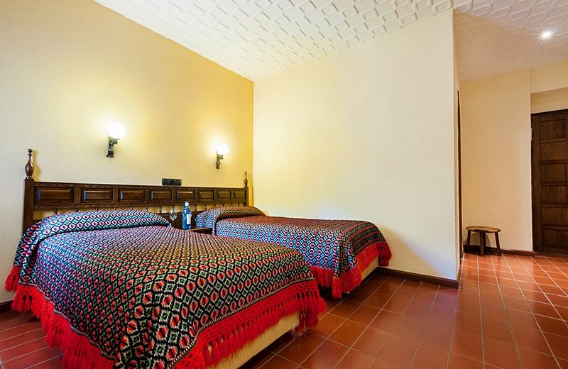Hotel "Hostal De La Trucha"