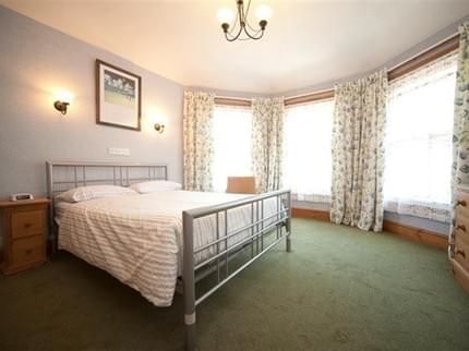 Alpine Villa Guest House
