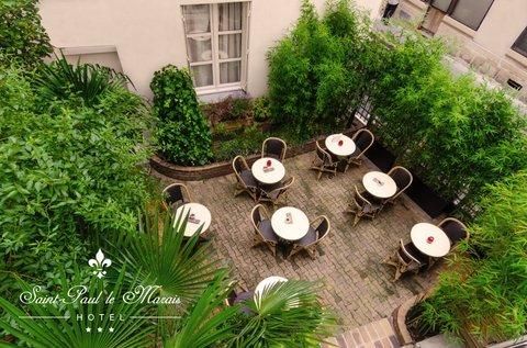 Outdoor Pictures 22