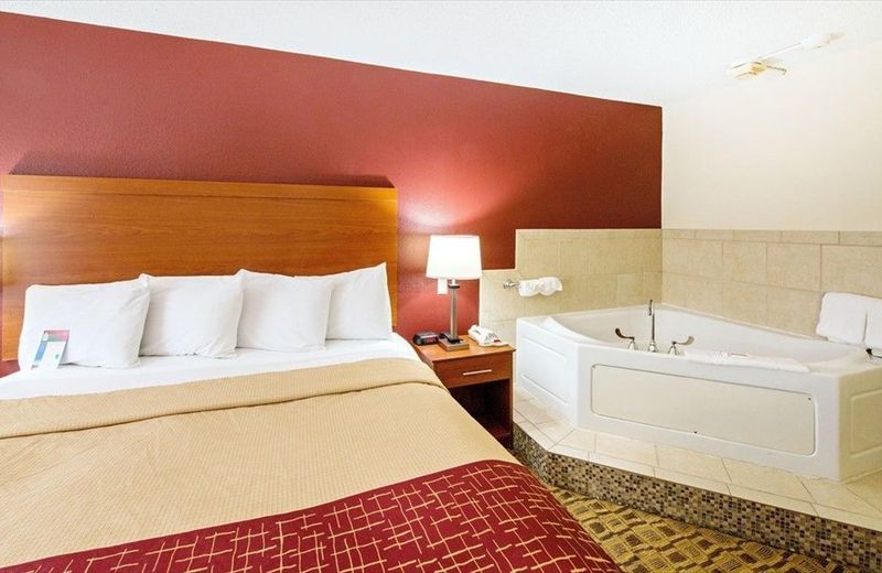 Country Inn & Suites by Radisson, Charlottesville-UVA, VA