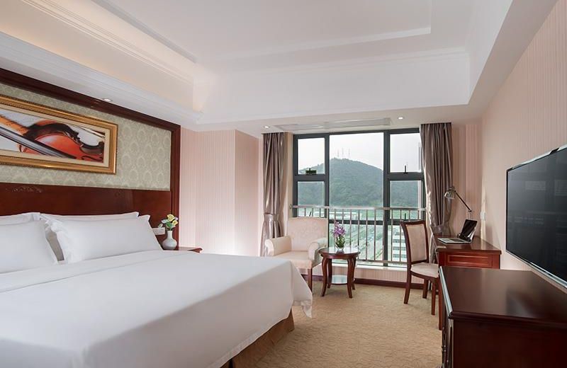 Vienna Hotel Shenzhen Songgang Liye Road