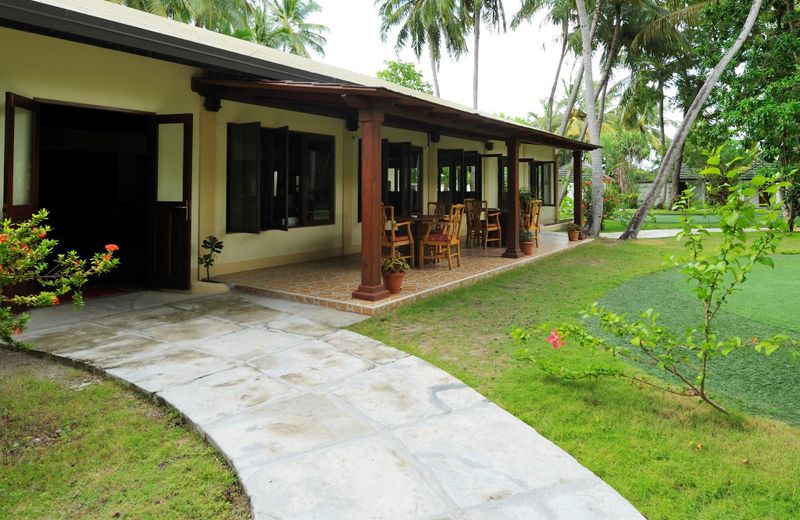 Holiday Island Resort & Spa