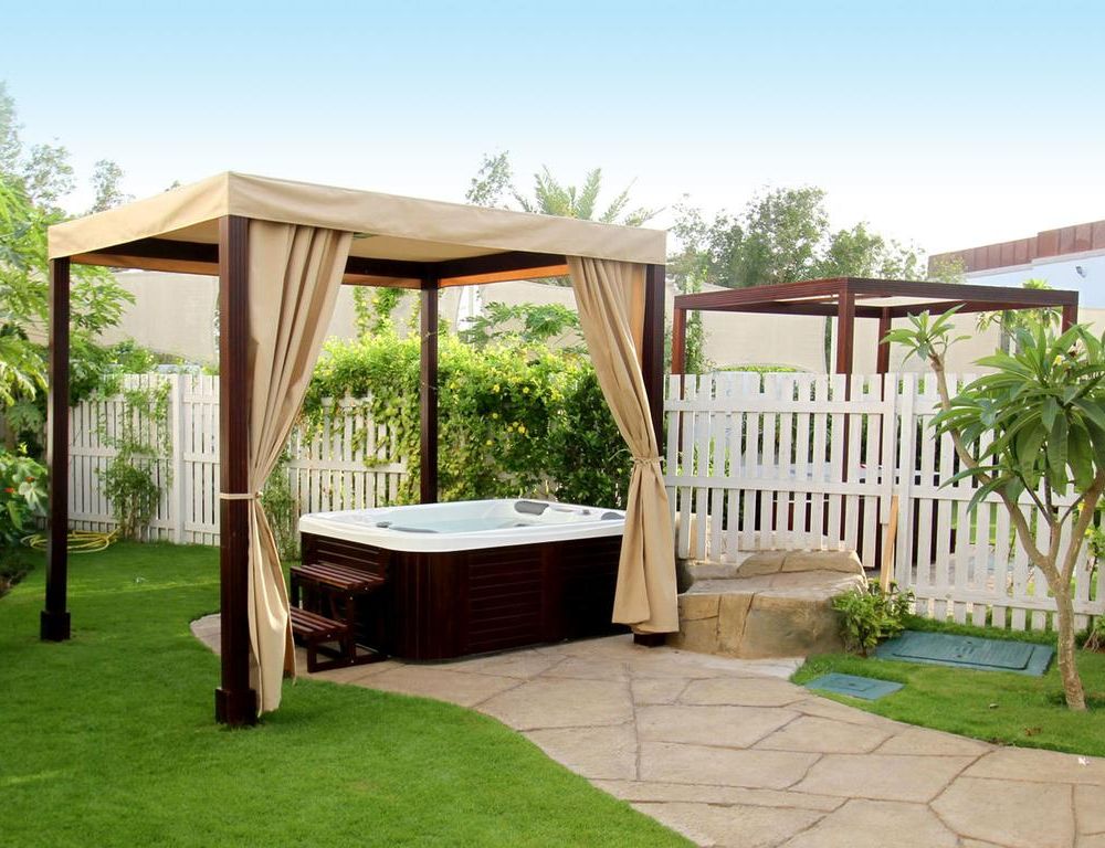 Outdoor Pictures 1