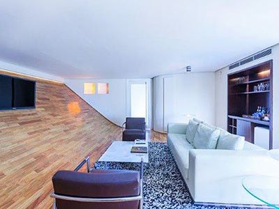 Hotel Unique