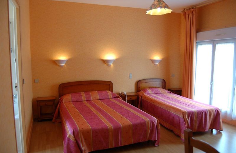 Hotel Des Couronnes Chateaudun