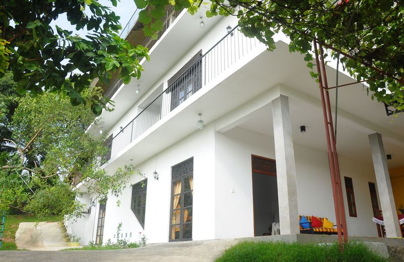 Colombo Village