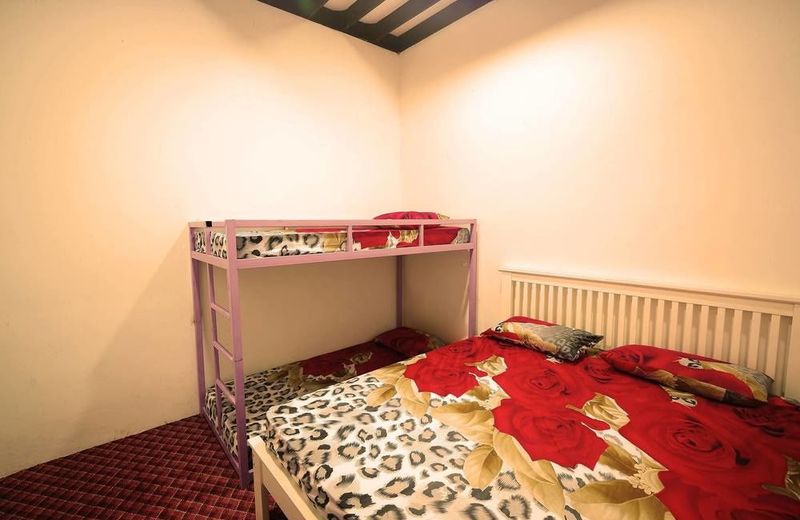 River Jazz Guest House - Hostel