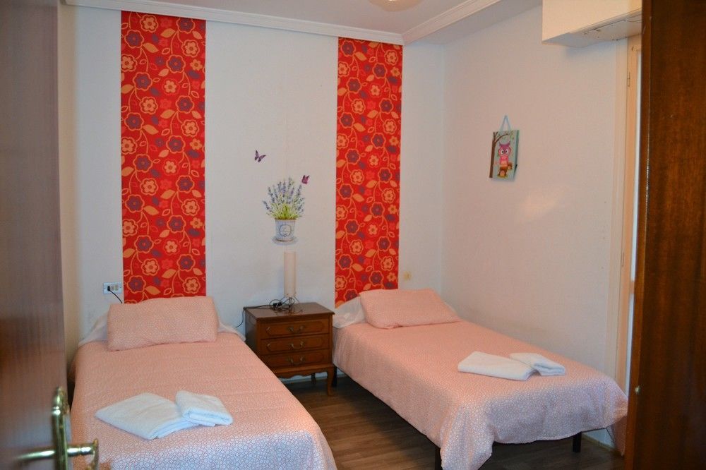 Apartamentos Dos Torres - Donosti