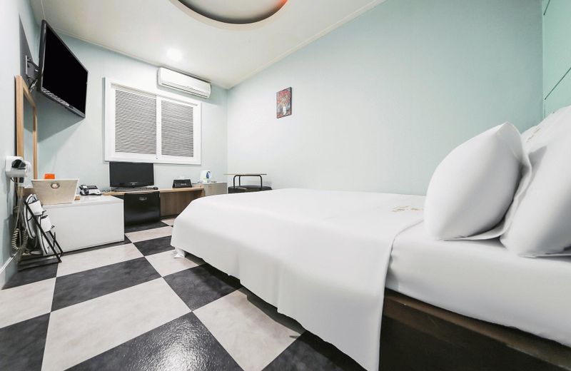 Chuncheon Hotel Ritz